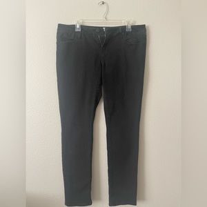 Black Straight/Semi skinny Jeans SZ 15